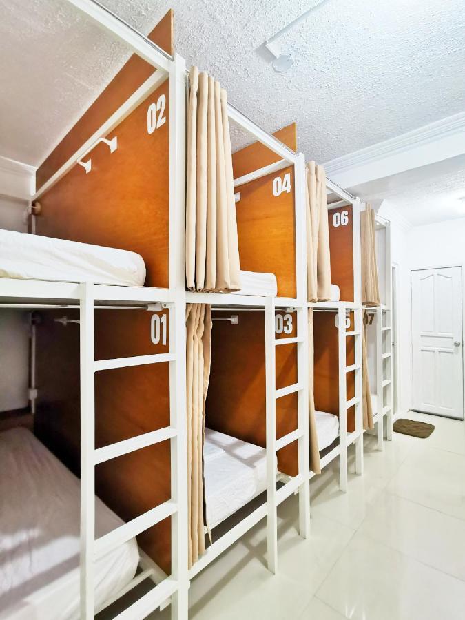 Nomadsmnl Hostel Paranaque City Ngoại thất bức ảnh